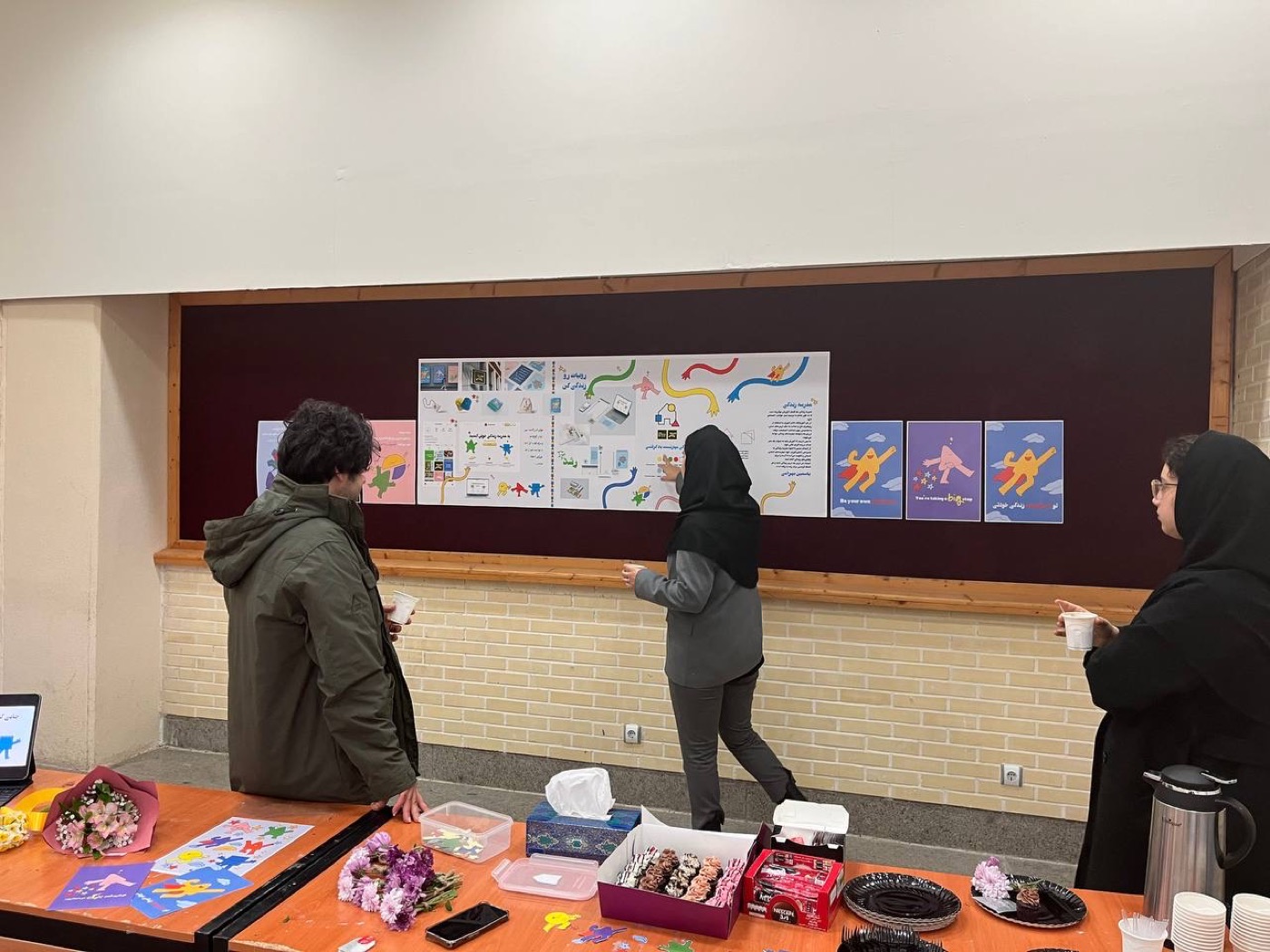 Jasmine Bahrami at an art exhibition